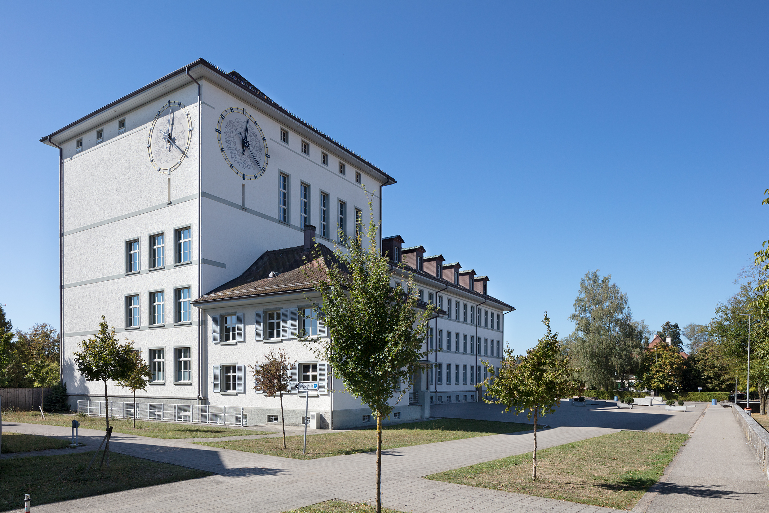 Schulhaus Kreuzfeld, Langenthal